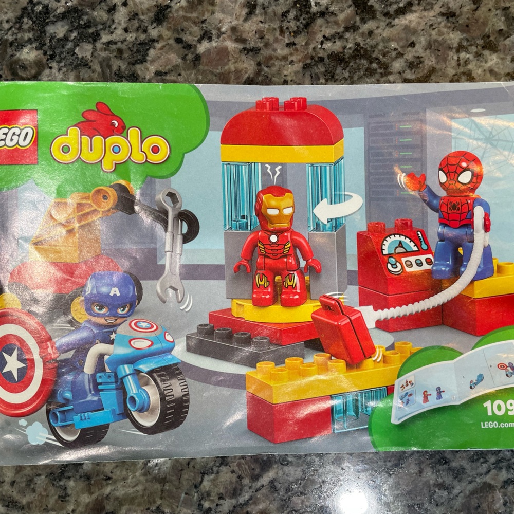 Lego Duplo Marvel set